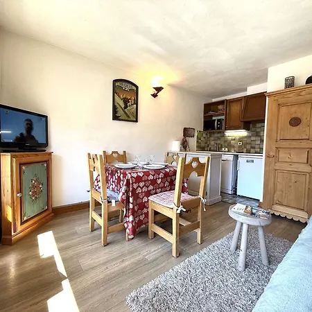 A - 4 Pers, Parking, Proche Centre Et Pistes - Fr-1-603-32